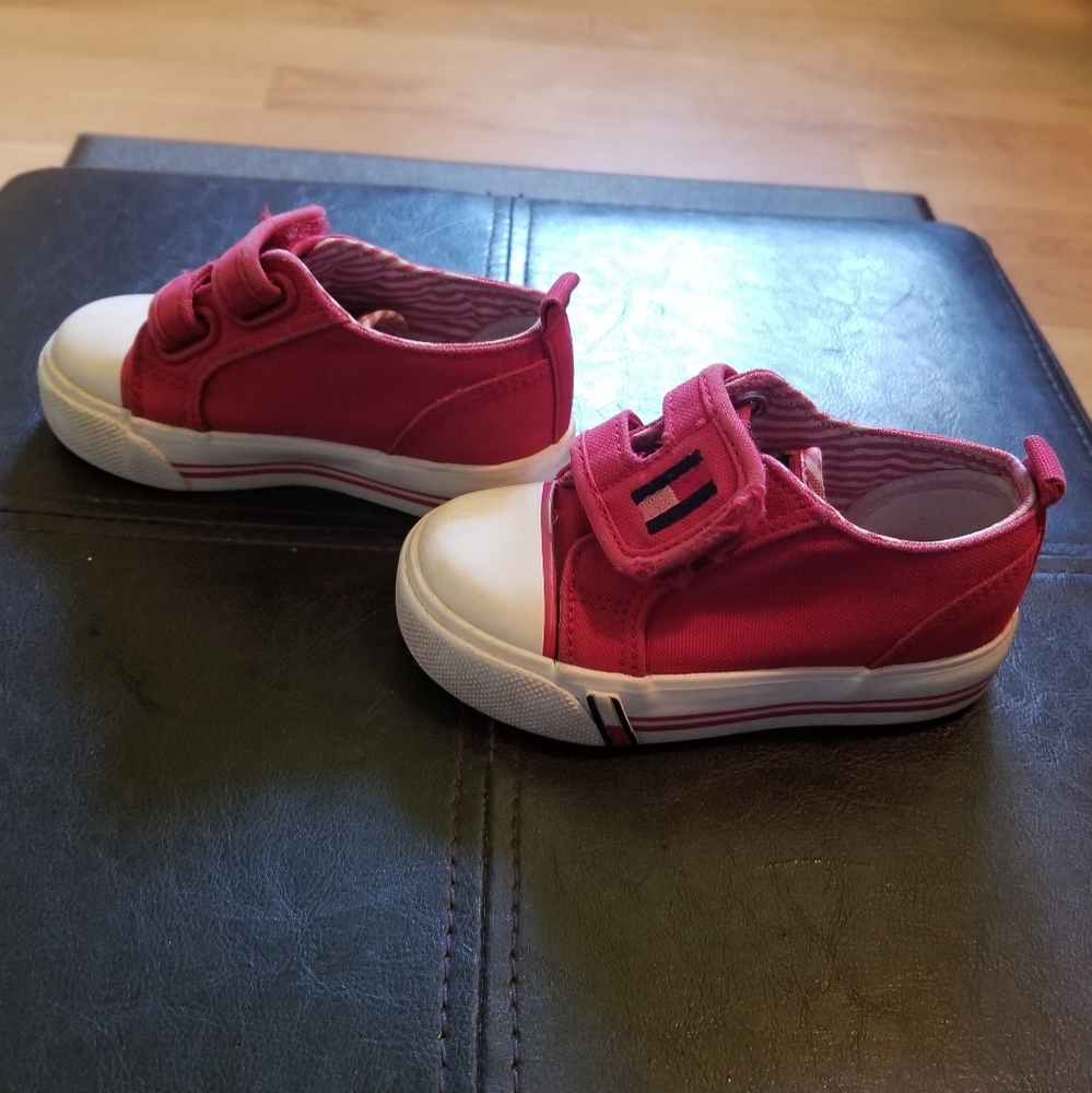 TOMMY HILFIGER Slip-on Sneakers (Size 6M=25cm) - Picture 10 of 16